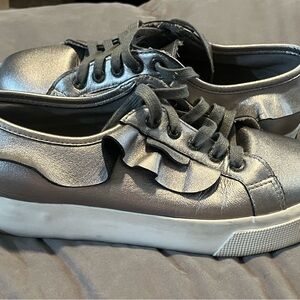 Women's Superga silver metallic trainers with ruffle. So cute!!